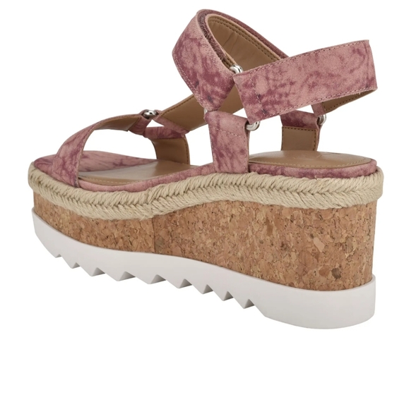 COPY - New! MARC FISHER LTD Gylian Platform Wedge Sanda - Picture 4 of 8